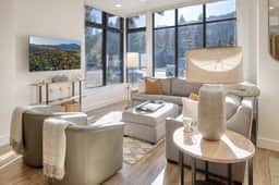Resort-Style Luxury in the Heart of Ketchum - Image 4