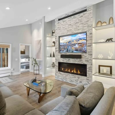 Warm Springs Getaway | Hot Tub | Near Lift & Downtown