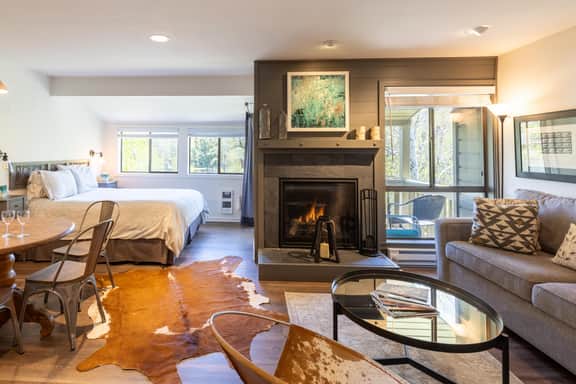 Cottonwood Condo in Sun Valley | Walk Everywhere! - Image 5
