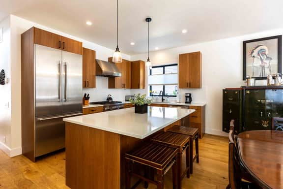 Boutique West Ketchum Escape | Private Hot Tub + Detached Casita | Walk to Everything - Image 4