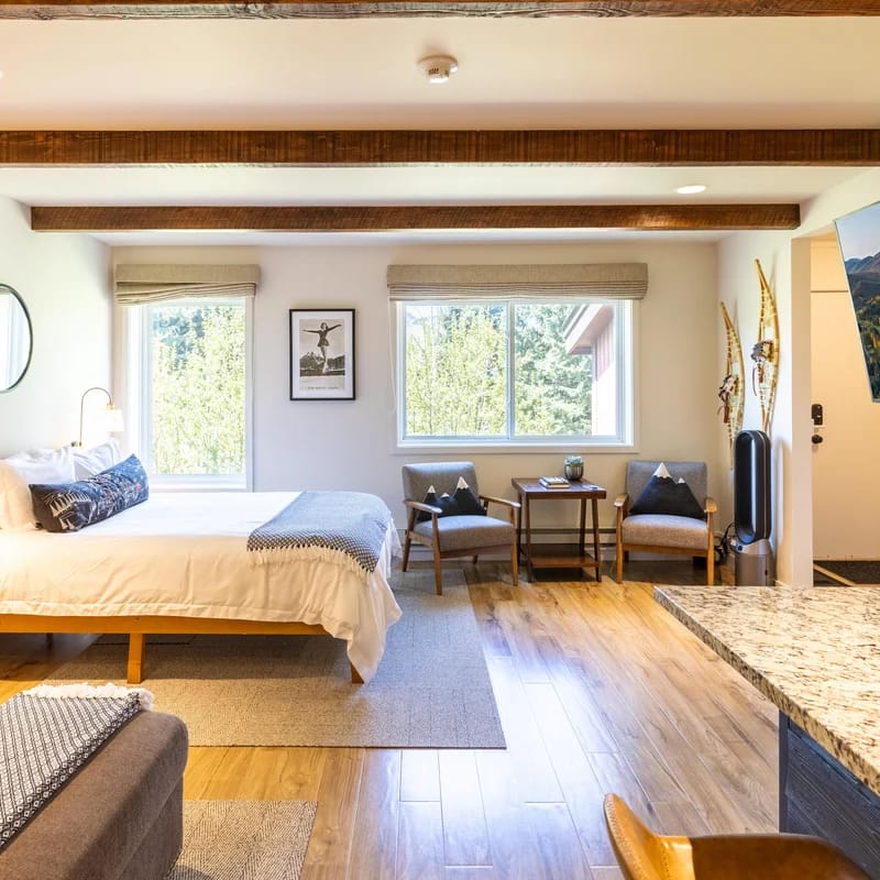 Sun Valley Atelier Condo | Perfect Location